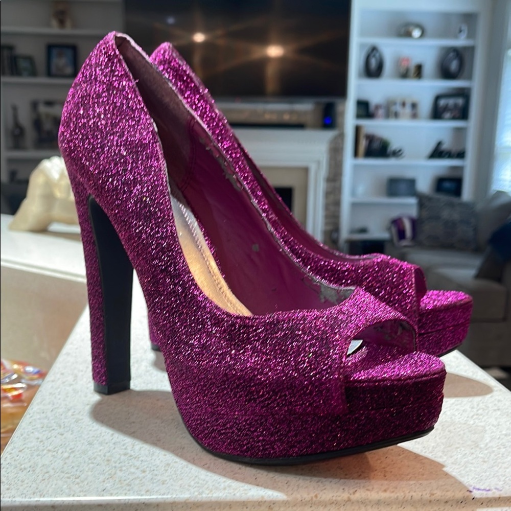 Rouge Fuchsia Glitter Peep-Toe Heels